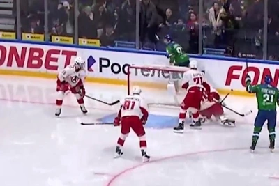 Салават Юлаев уверенно победил Автомобилист