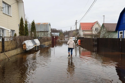 Паводок в Югре: 293 участка и три дороги под водой