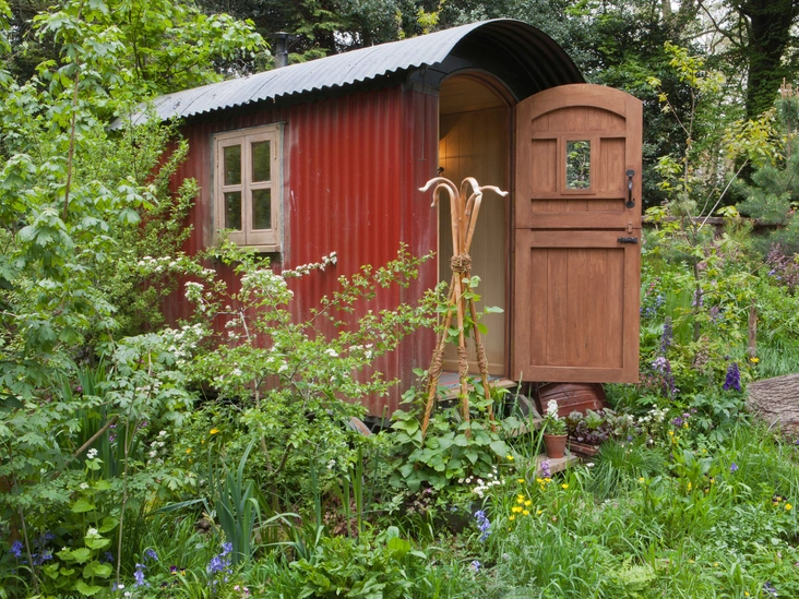 Вагончик Plankbridge на Цветочном шоу в Челси, май 2014