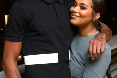 Лорен Лондон выступила на церемонии в честь Нипси Хассла