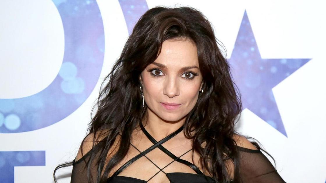 Ұялы телефондағы бисексуалды порно видео