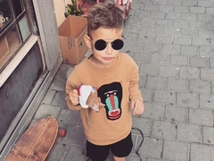 Модник и звезда соцсетей: каким растет 6-летний брат Сары Киперман