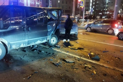 ДТП с каршерингом Exeed на проспекте Просвещения