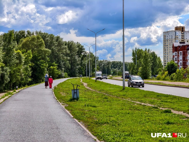 Но асфальт добротный почти на всем протяжении | Источник: Булат Салихов / UFA1.RU