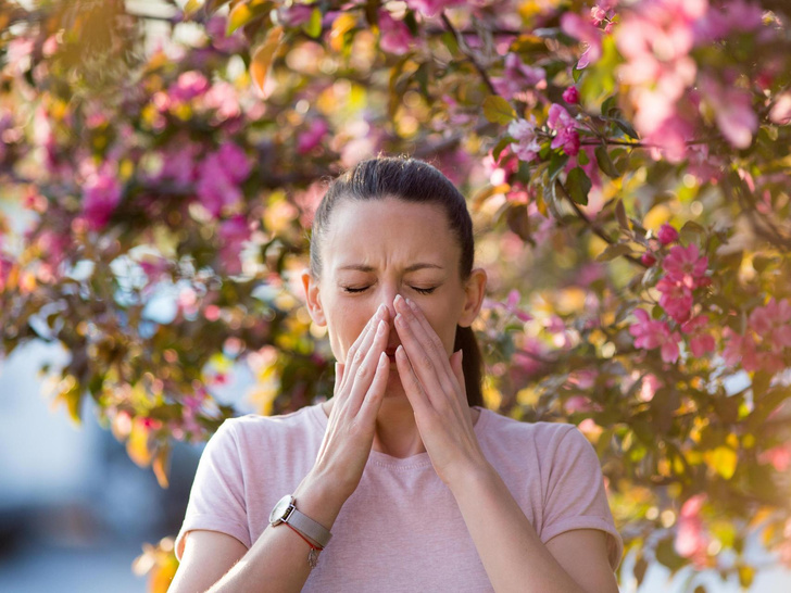 Аллергия на цветение: симптомы, причины и способы борьбы