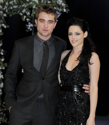 Кристен Стюарт и Роберт Паттинсон, 2011 год