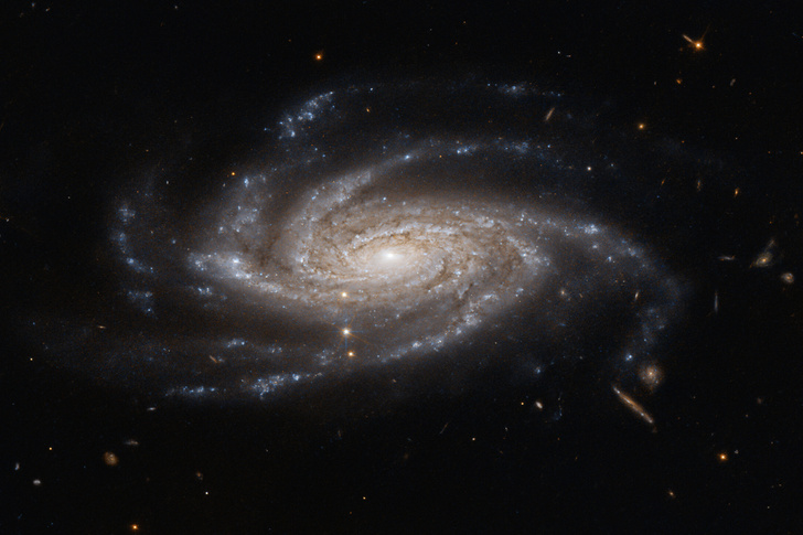 Как астрономы поняли, что наша Галактика имеет форму спирали?