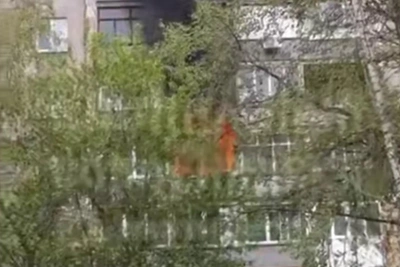 Пожар в квартире на Линейной в Новосибирске: видео и подробности
