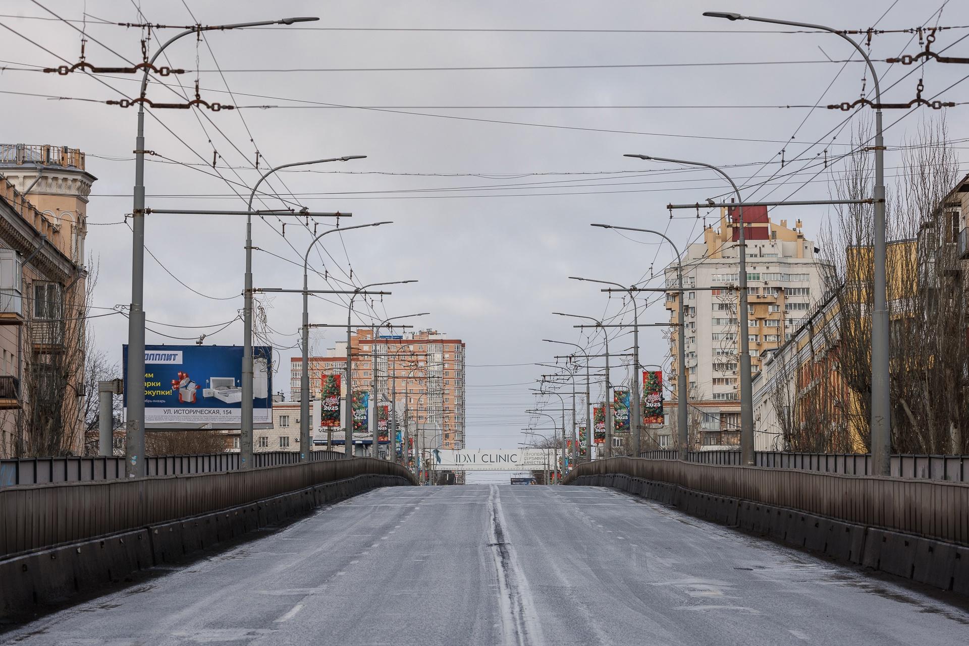 В Волгограде на ночь закроют Комсомольский путепровод