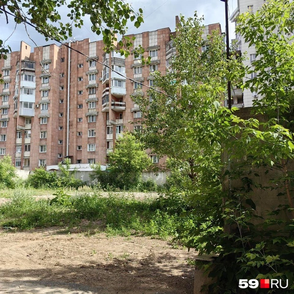 Здесь хотят построить гостиницу | Источник: Василина Любимова / 59.RU