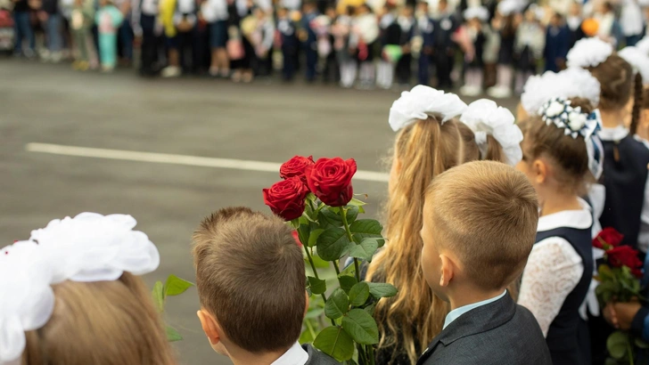 Поздравлять ли родителей с Первым сентября? | Источник: Shutterstock/Fotodom.ru