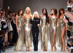 Золотой фонд: Versace SS18