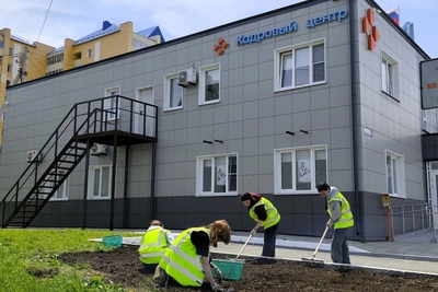 На Сахалине более 2 тысяч подростков уже трудятся летом