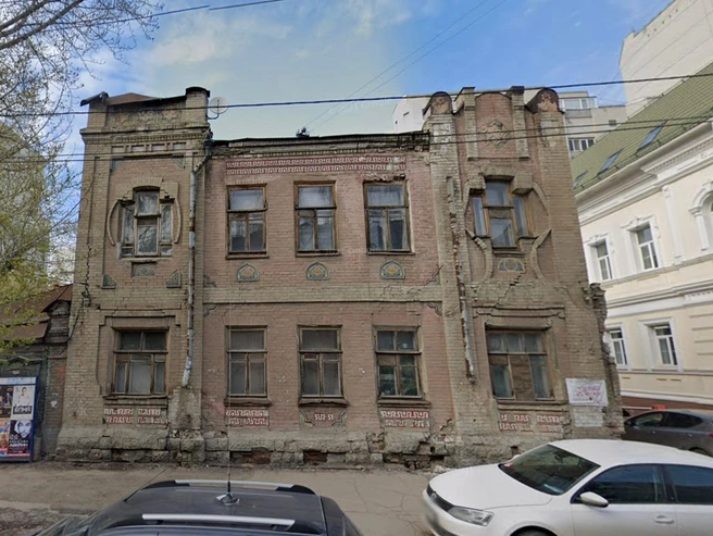 «Доходный дом Канарейкиной М.А.» находится в ужасном состоянии | Источник: Google.Карты