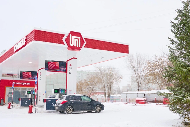 Сейчас действует акция: при заправке топливом UNI Premium от 30 литров — зерновой кофе в подарок | Источник: ООО «Юнигаз»