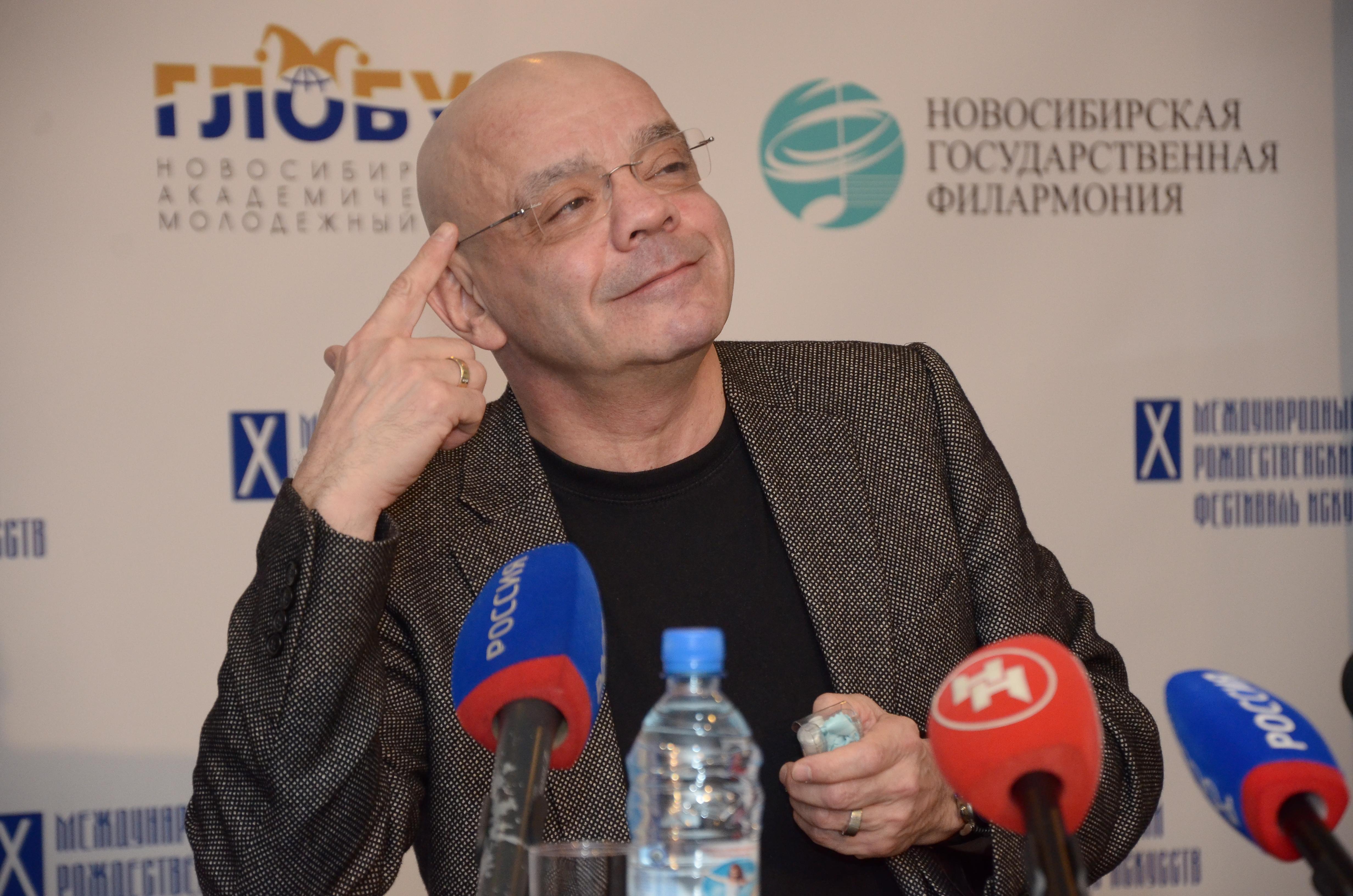 Футбол, мистер Кредо и Константин Райкин: куда можно сходить в Волгограде в последние выходные октя…