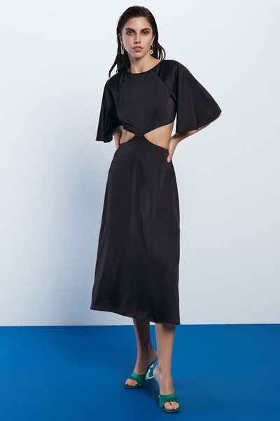 Атласное платье миди с вырезами 1452001517-50 - купить в интернет-магазине LOVE REPUBLIC по цене: 1 299 руб