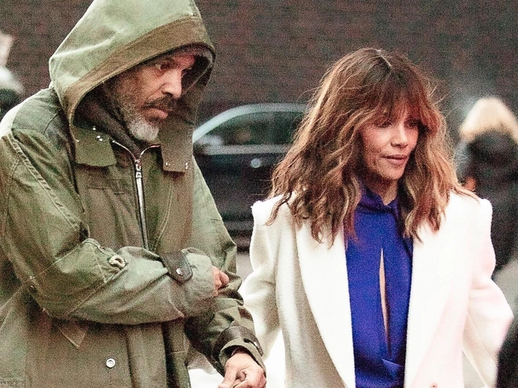 Холли Берри и Ван Хант