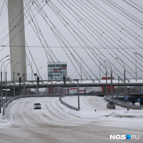 А вот и четвертый мост! | Источник: Александр Ощепков / NGS.RU