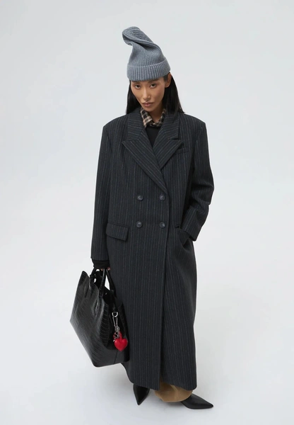 Почему все снова помешались на полосатом принте (и как носить его, чтобы не выглядеть скучно)