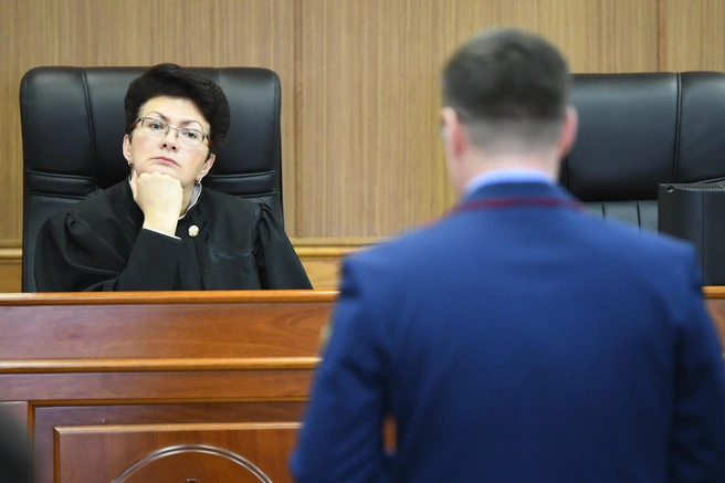 Суд объяснял решение оставить фигурантов в СИЗО сложностью самого дела и тяжестью обвинений | Источник: Артём Устюжанин / E1.RU