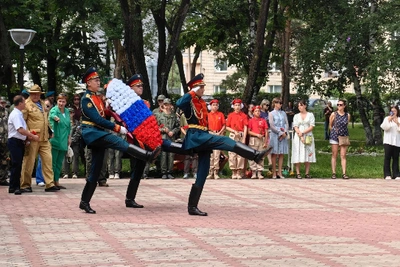 В Благовещенске почтили память десантников в День ВДВ