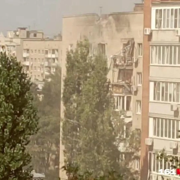 Выбитые окна и более 10 пострадавших. Что известно об атаке дронов на центр Ростова | Источник: 161.ru
