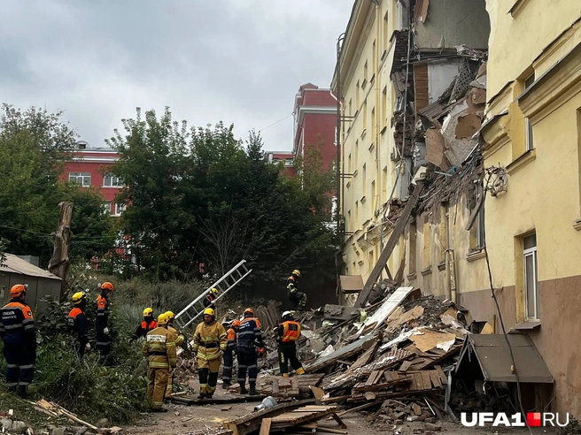 Разбор завалов закончится к вечеру | Источник: Екатерина Чижик / UFA1.RU 