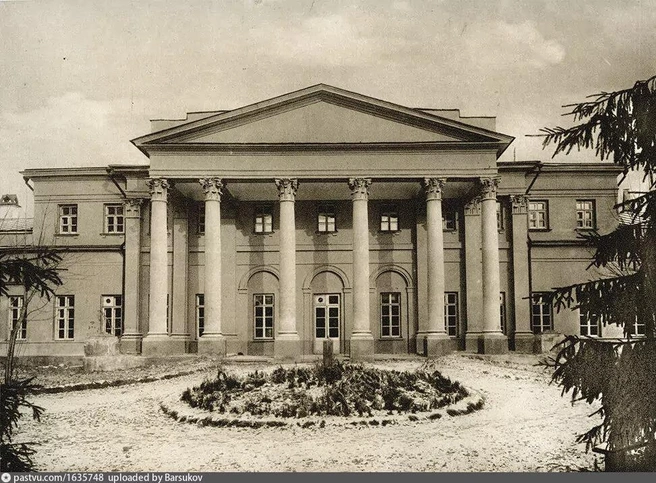 Дача Строгановых в 1915 году | Источник: Barsukov / Pastvu.com