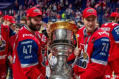 19 кг серебра и позолоты: цена Кубка Гагарина