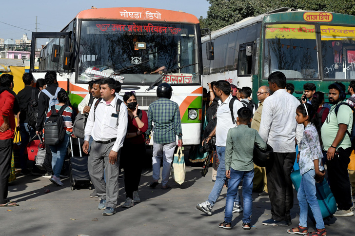 В пустом автобусе подсядут вплотную: как Индия может огорошить, а потом навсегда влюбить в себя туриста