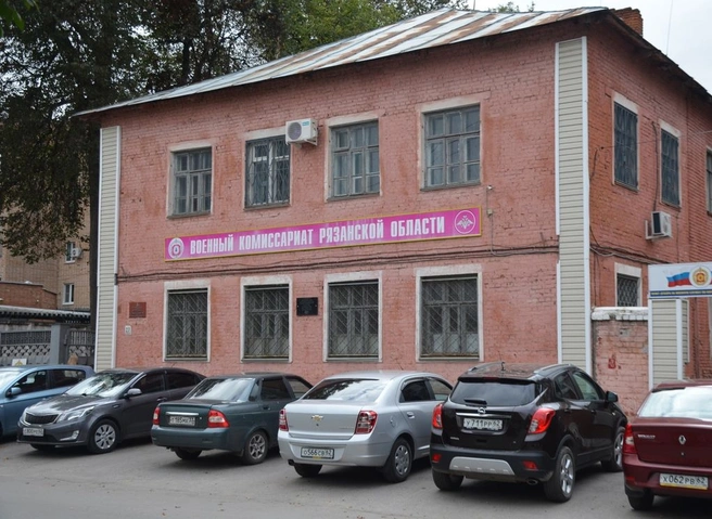 Мобилизованный рязанец ради возвращения домой усыновил девятерых детей | 62.ru