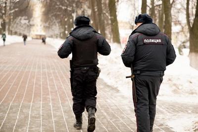 В Омской области задержали напавшего на полицейского с ножом