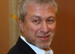 Роман Абрамович сводил маленького сына в элитный гольф-клуб