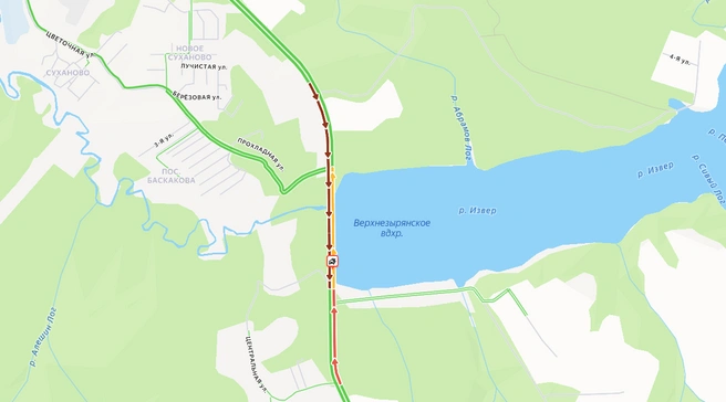 Возле места ДТП образовалась пробка с обеих сторон | Источник: «Яндекс Карты»