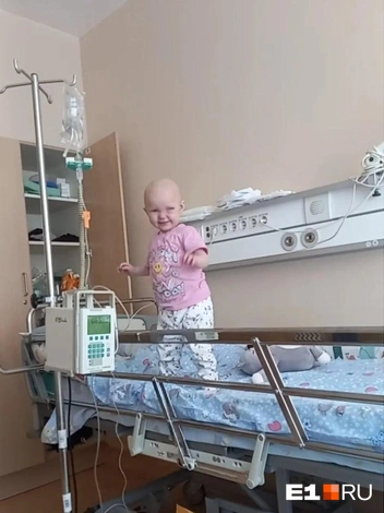 За границей ребенку удалили большую часть опухоли во время обычной биопсии | Источник: Оксана Антоненко