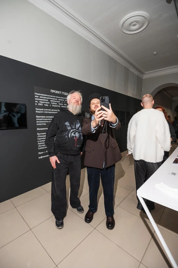 Его посетили самые разные люди... | Источник: Артем Дейнега