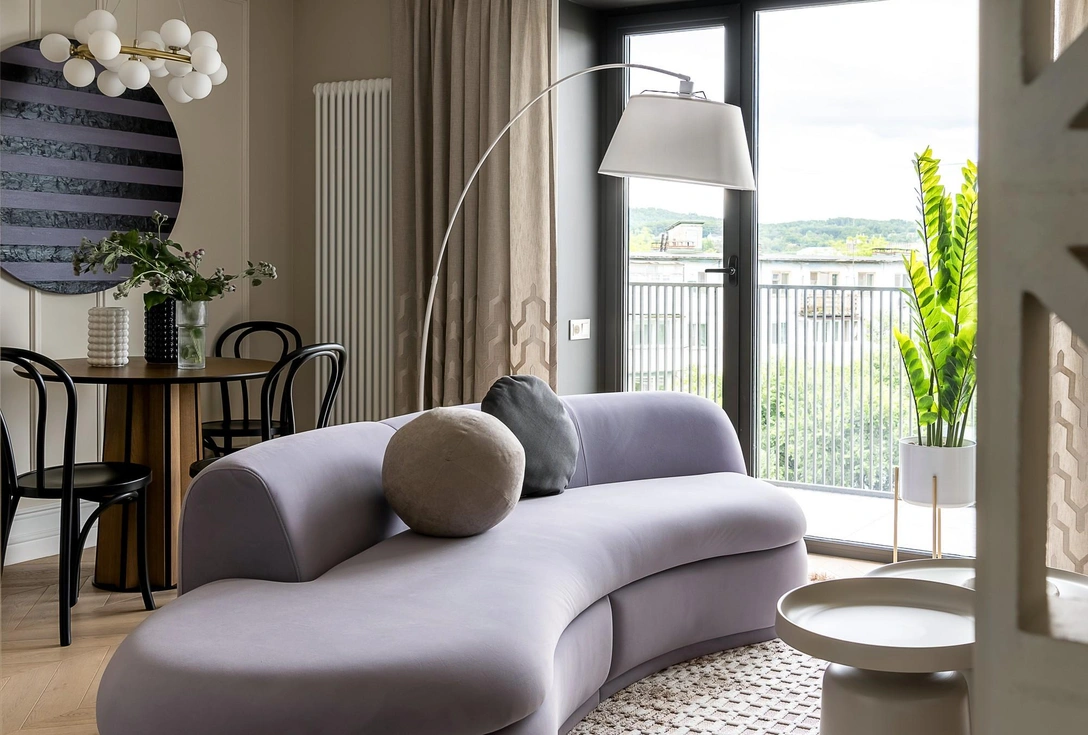 Диван изготовлен на заказ. | Источник: Катя Залата