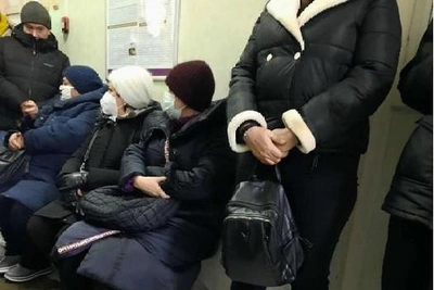 Онкобольная попала в реанимацию после очереди в поликлинике