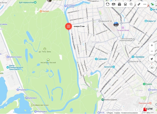 В этом длинном озере, похожем на речку или канал, пытались утопить пострадавшую | Источник: Яндекс Карты / yandex.ru/maps