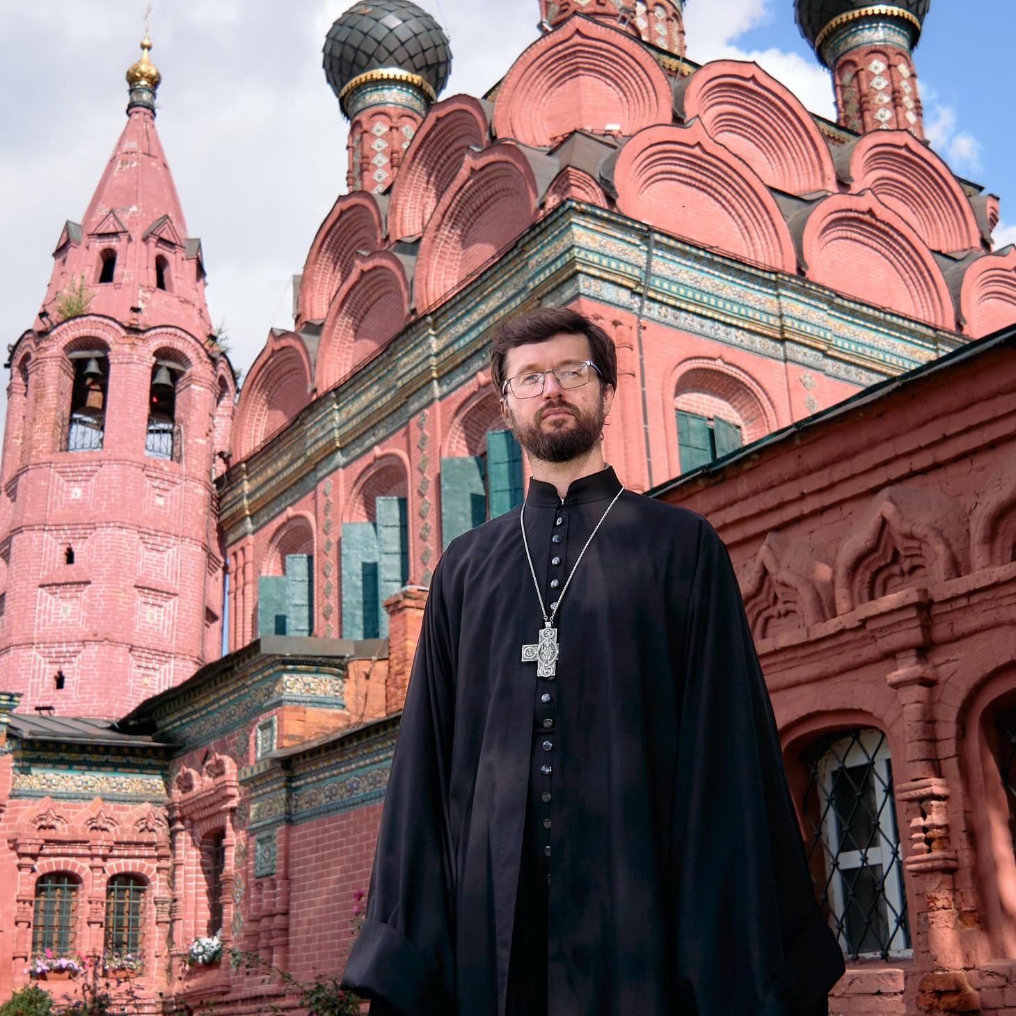 <p>Александр Сатомский </p>