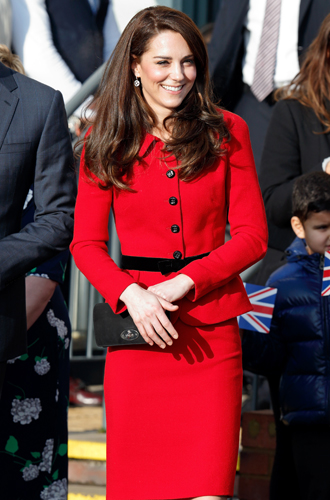 Фото №26 - Королевский дресс-код: любимые сумки герцогини Кембриджской