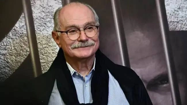 Никита Михалков представит уральским зрителям сразу три спектакля своей театральной мастерской «12» | Источник: «Сима-ленд»