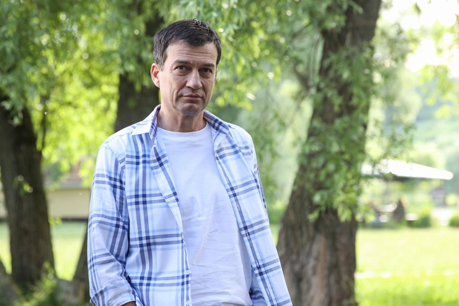Актер неоднократно играл отцов | Источник: телеканал «Россия»