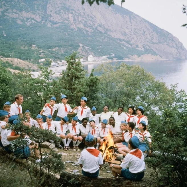 Песня у костра, 1986 год | Источник: Константин Дудченко, Кавашкин Борис