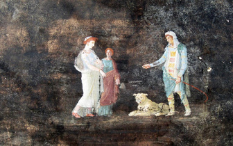 Елена, Парис и Аполлон с несчастной Кассандрой: в Помпеях нашли новые фрески с героями мифов
