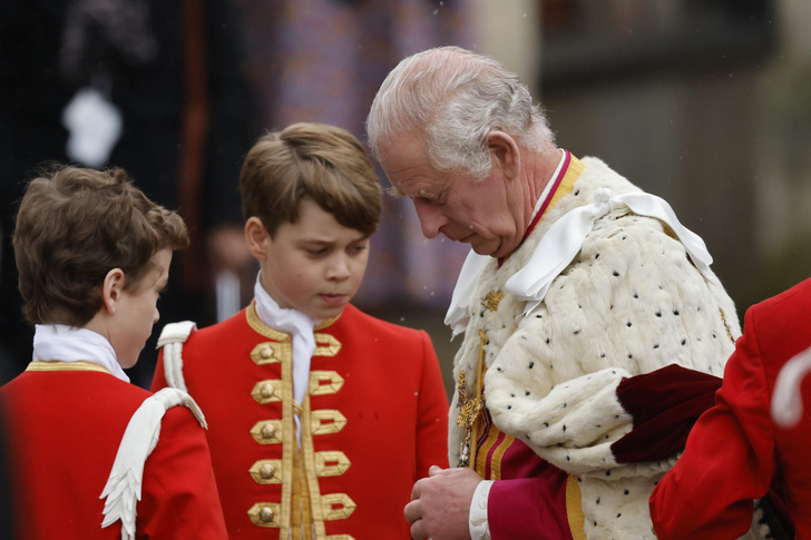 Достойный наследник: самая важная роль принца Джорджа на коронации, с которой он справился безупречно