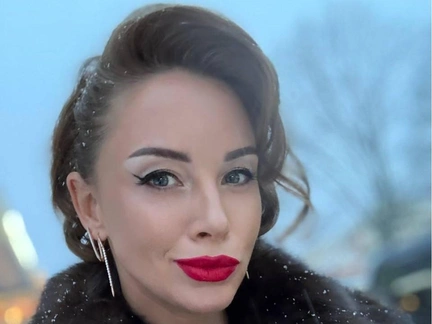 Полина Диброва почти облысела после двухлетнего наращивания волос — честное фото
