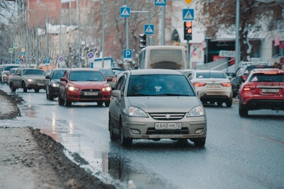 В Тюменской области ожидают гололед: водителям советуют осторожность