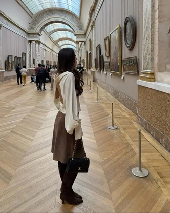 Как носить замшу в зимнем сезоне — 5 самых выигрышных сочетаний Как носить замшу в зимнем сезоне — 5 самых выигрышных сочетаний